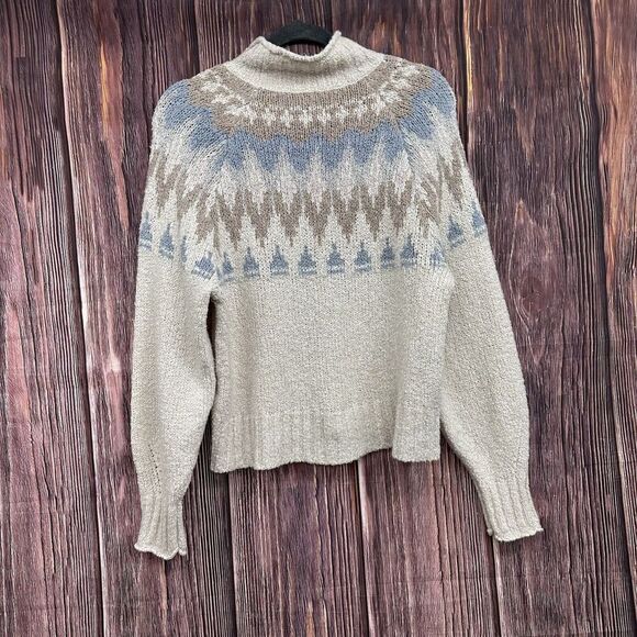 American Eagle AEO Sweater Cream Blue Gray Fairisle Mock Neck New Size Medium - Picture 5 of 6